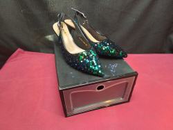 A New Lady Shoes Size 40  