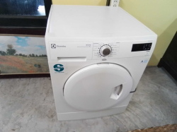 An Electrolux Dryer Machine 8 Kg.