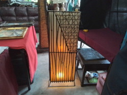 Bamboo Table Lamp (working).
W.38 D.13 H.110 Cm