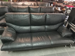 A High Quality 3 Seater Leather Sofa  D.93 L.205 H.95 Cm.