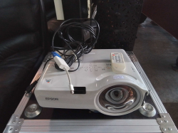 EPSON Projector Machine with remote