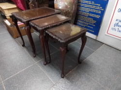 Nest of Tables Top Glass.W.42 L.58 H.55 Cm.