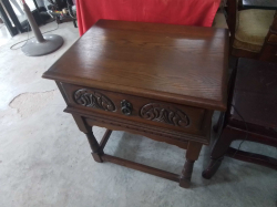 Mid Century Oak Side Table with Draw. W.43 L.57 H.65 Cm. 