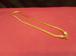 Gold Plated 4 Pillar 22-inch Gents Dragon Headed Necklace. 