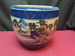 A Vintage Blue & White Chinese Planter/Cachepot | Shan Landscape. W.27 H.24 Cm.
