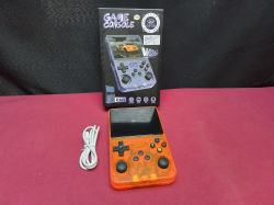 Game console r36s.