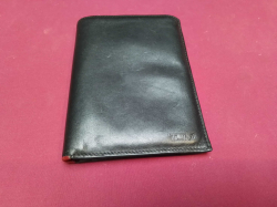 TUMI Genuine Leather Deluxe Wallet. Original Retail 9,000 Baht