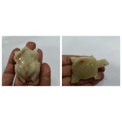 2 hand carved onyx frog and Turtle, natural stone symbol of luck& prosperity. W.5 H.6 Cm. 