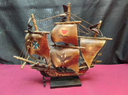 A beautiful decorative model of a Galleon. L.39 H.35 Cm,