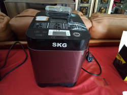 SKG Automatic Bread Maker as new.