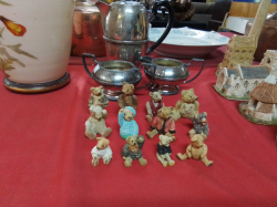 12 Bear Figures.