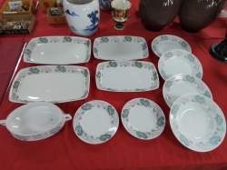 A Set of 4 Rectangular Meat Plates and others(11 Pieces)