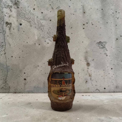 A vintage Bavarian ceramic/resin liquor bottle.H.35 Cm.