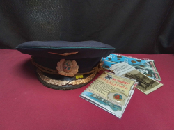 The cap of Pilot officer