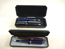 5 High Quality Pens in cases.