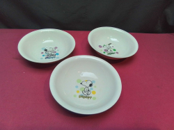 3 Snoopy bowls