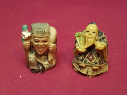 2 Vintage Small  Statues of Chinese Monk. W.4 H.5 Cm.1A/F