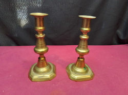 A Pair of Brass Candle Sticks. H.20 Cm.