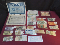 A Large set of 21 Soviet Unions Bank notes and 2 Large Russian Paper Money.