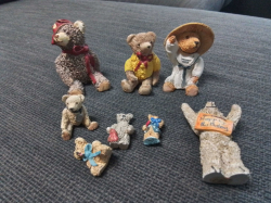 8 Teddy Bear Figures.