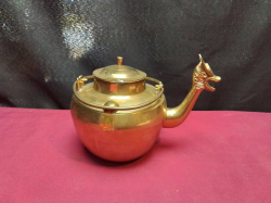 Dragon brass teapot. W.19 H.14 Cm.