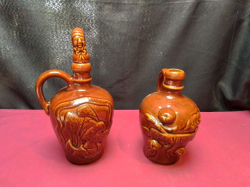 2 Very Nice Salt Glazed Flagons. W.13 H.23 Cm. ( 1 No Lid)