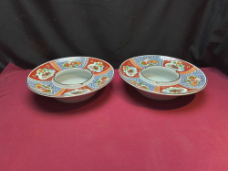 A pair of high quality Oriental ashtrays stamped. W.28 H.7 Cm.