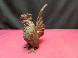 A Bronze Cest of Roster Statue.  W.8 D.12 H.17 Cm.
