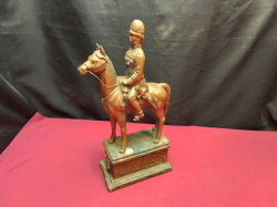 King Rama 5 on horseback Statue. W.9 D.20 H.34 Cm.