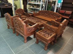 8 Pieces of carved hard wooden with wild elephants set (good condition)
Coffee Table W.58 L.122 H.43 Cm.
Small table W.46 H.43 Cm.
Large bench W.179 D.66 H.84 Cm.
Small bench W.58 L.122 H.43 Cm.