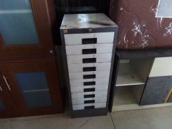 10 Drawer Vertical Metal Filing Cabinet with key.