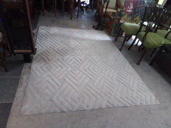 A Modern Stlye Carpet. 180x240 Cm.