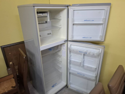 Mitsubishi Crystal Tiara refrigerator. Working in order
