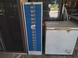 Luckyworld 15 Drawers Steel Filing Cabinet with 1 key. (as new)