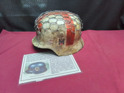German WW2 genuine restored Rare medical service M-40 double decals helmet 