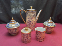 A set 5 Pieces of Thai Benjarong. 