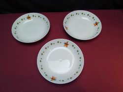 3 Large size winnie the pooh bowls. W.20 Cm.