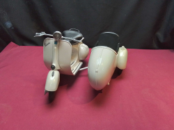 A lovely large model of Vespa motorbike. W.24 L.29 H.18 Cm. 