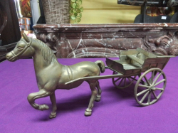 A nice brass horse and cart. L.27 H.14 Cm. 