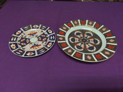 A Royal Crown Derby Imari Pattern Sandwich W.18 Cm. and Dinner Plate W. 23 Cm.