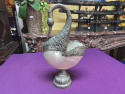 An unusual nautelis vessel shaped as a Swan with Mother of Pearl  Body.L.18 H.36 Cm.