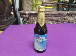 A bottle of Olympic special ALE 1984 by Allied Brewarees. H.20 Cm.