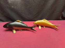 2 Lovely bronze fis. L.25 H.9 Cm.