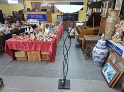 Electric Floor Lamp metal frosted glass. Approx. H.172 cm