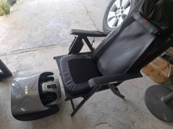 HOMEMAX massage unit complete set with a portable massage chairs, As new less used