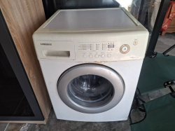 Samsung front load 7kg. washing machine