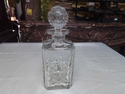 A Top quality heavy cut glass square profile Decanter. W.10 H.25 Cm.