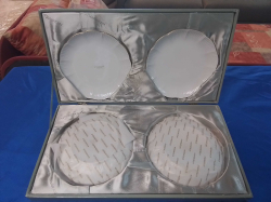 Utsuwakan Collection of 4 White  Cake Plates in the box.