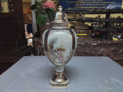 A Large continental lided porcelain  Globular Vase with Polychrome scenes. H.38 W.15 Cm.