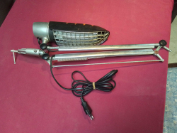 A Nice Angle Lamp Pois.